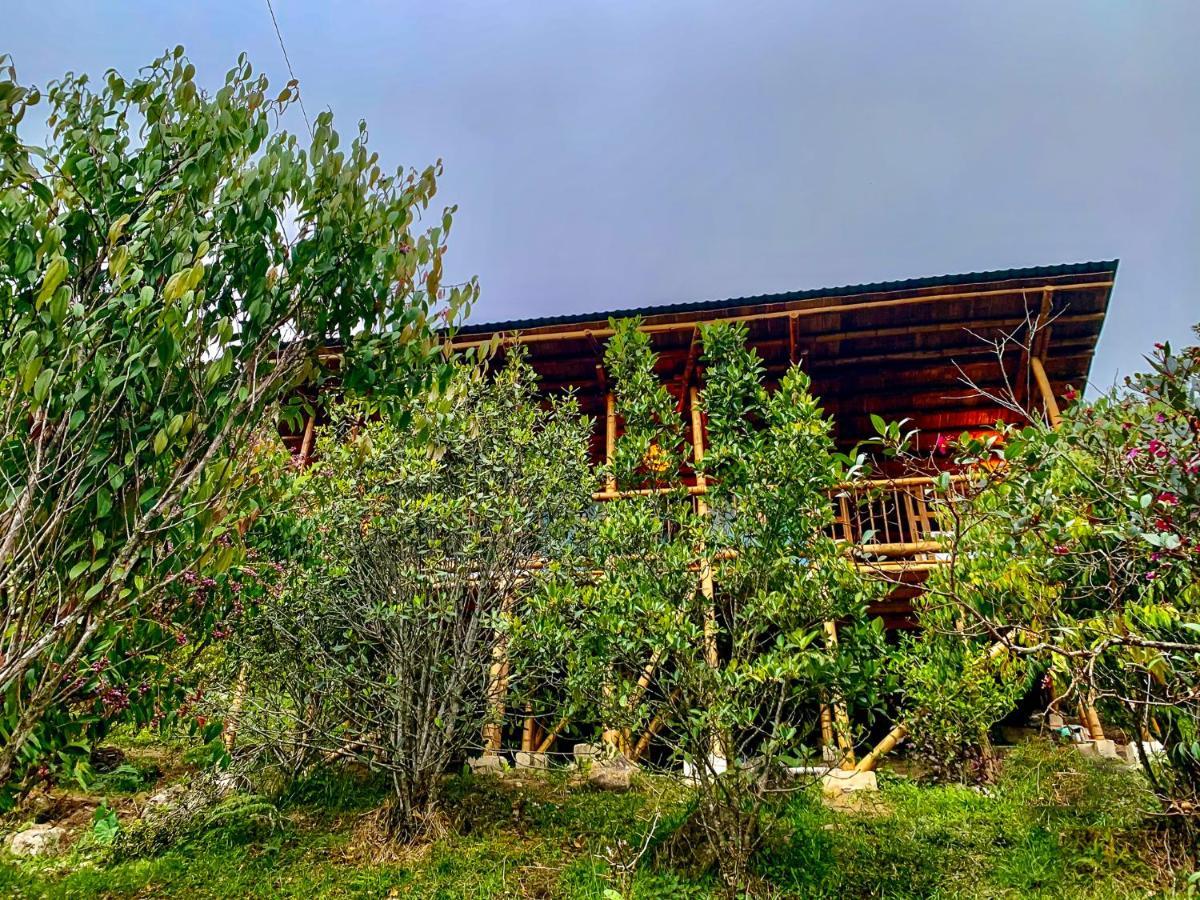 La Casa De Loto Retreat Guatapé Exteriör bild