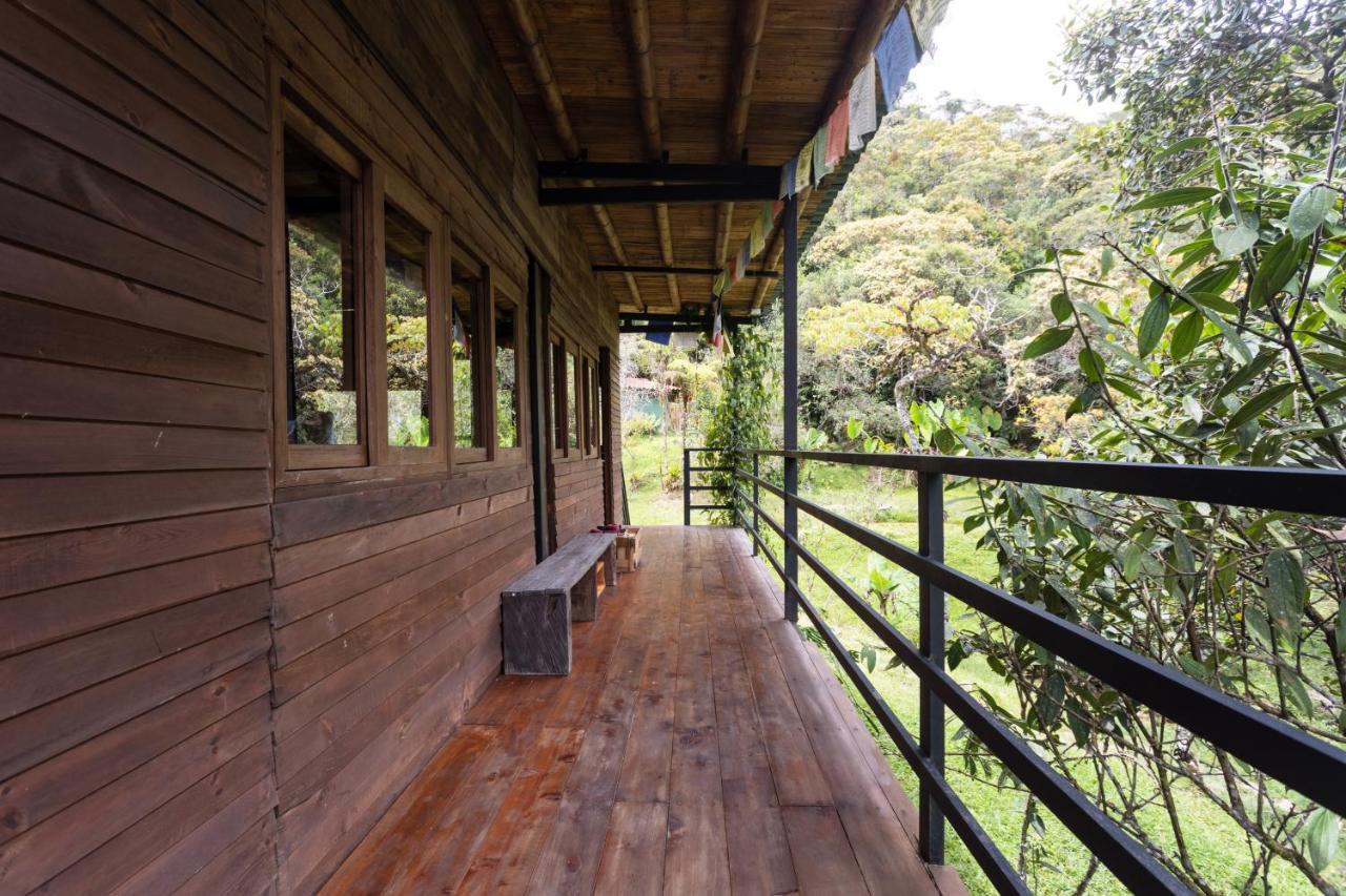 La Casa De Loto Retreat Guatapé Exteriör bild